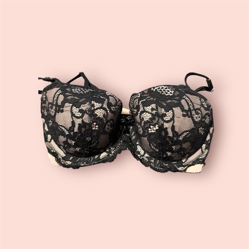 Victoria Secret Push Up Balconet Bra SZ 32D